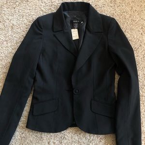 New Woman’s Arden B Blazer